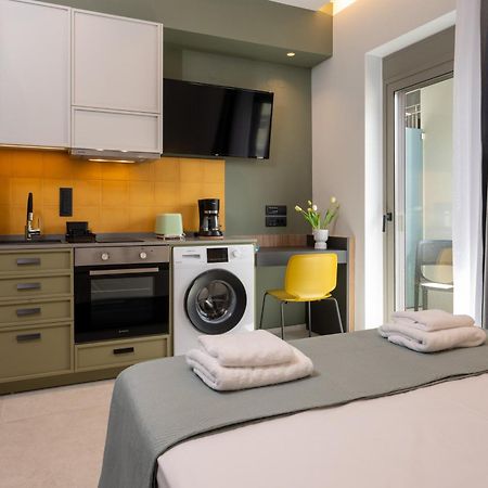 Mosaic Urban Living Apartment Heraklion  Bagian luar foto