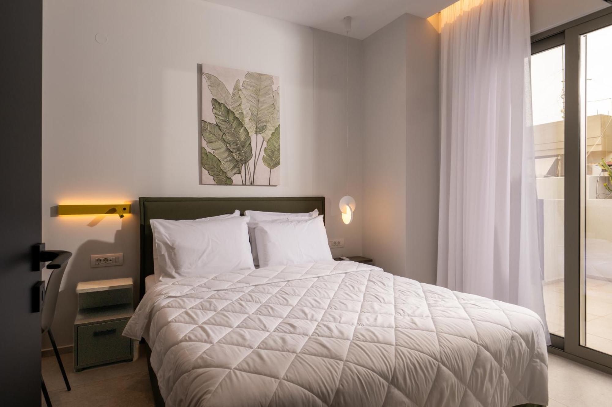 Mosaic Urban Living Apartment Heraklion  Bagian luar foto