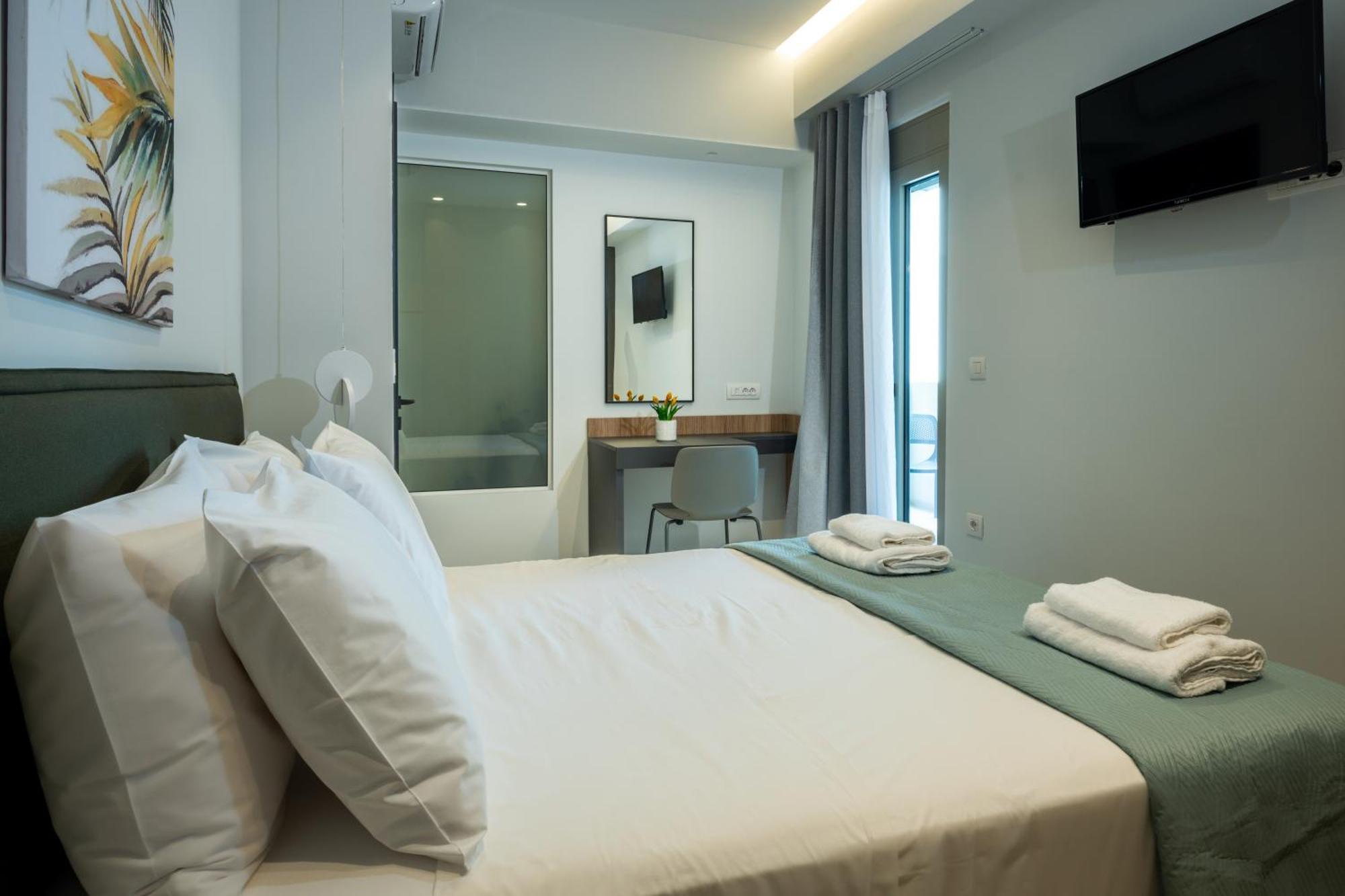 Mosaic Urban Living Apartment Heraklion  Bagian luar foto