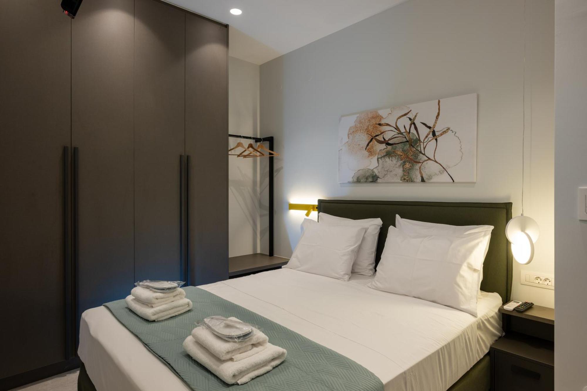 Mosaic Urban Living Apartment Heraklion  Bagian luar foto