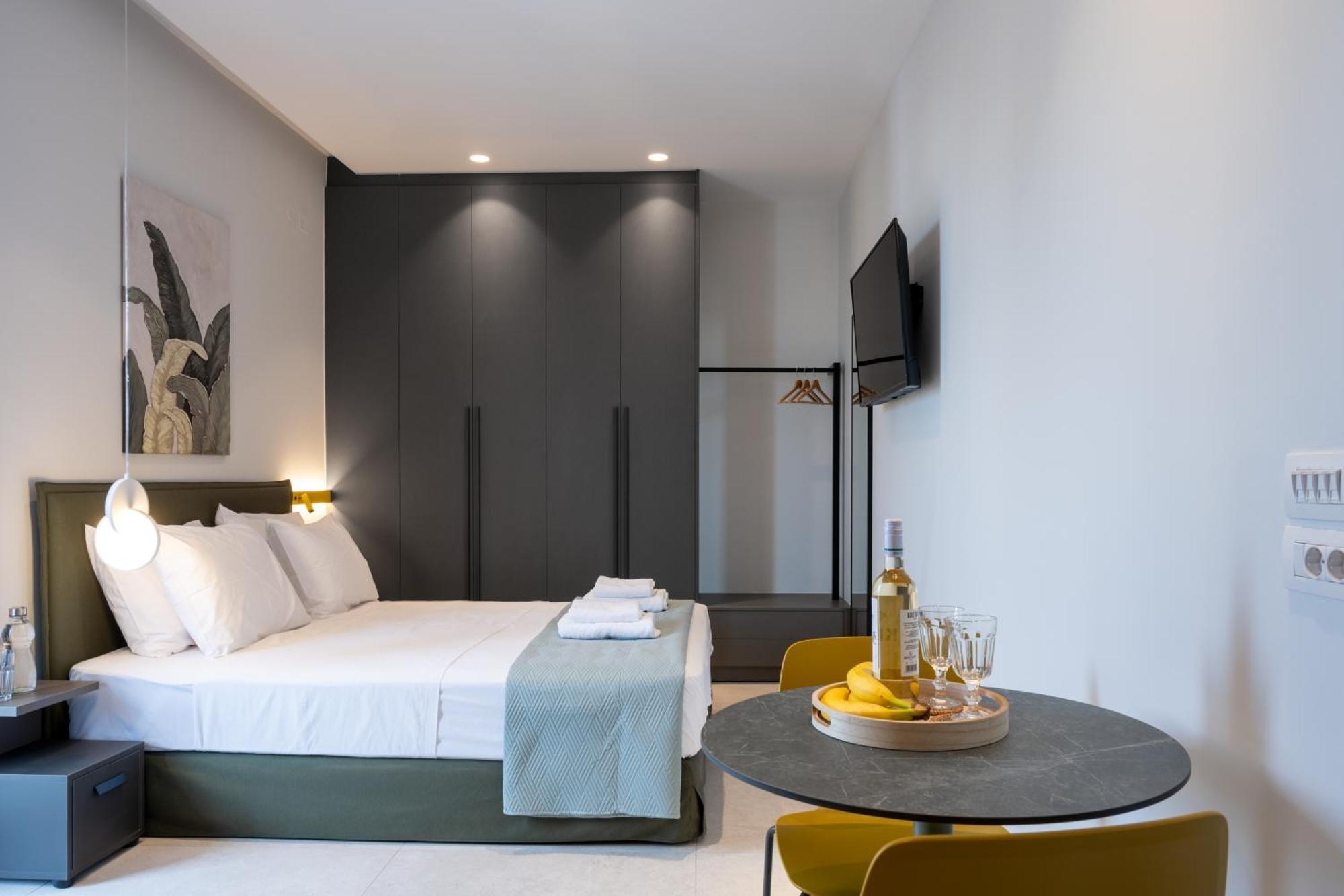 Mosaic Urban Living Apartment Heraklion  Bagian luar foto